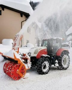 Traktor_Fräse_Winterdienst